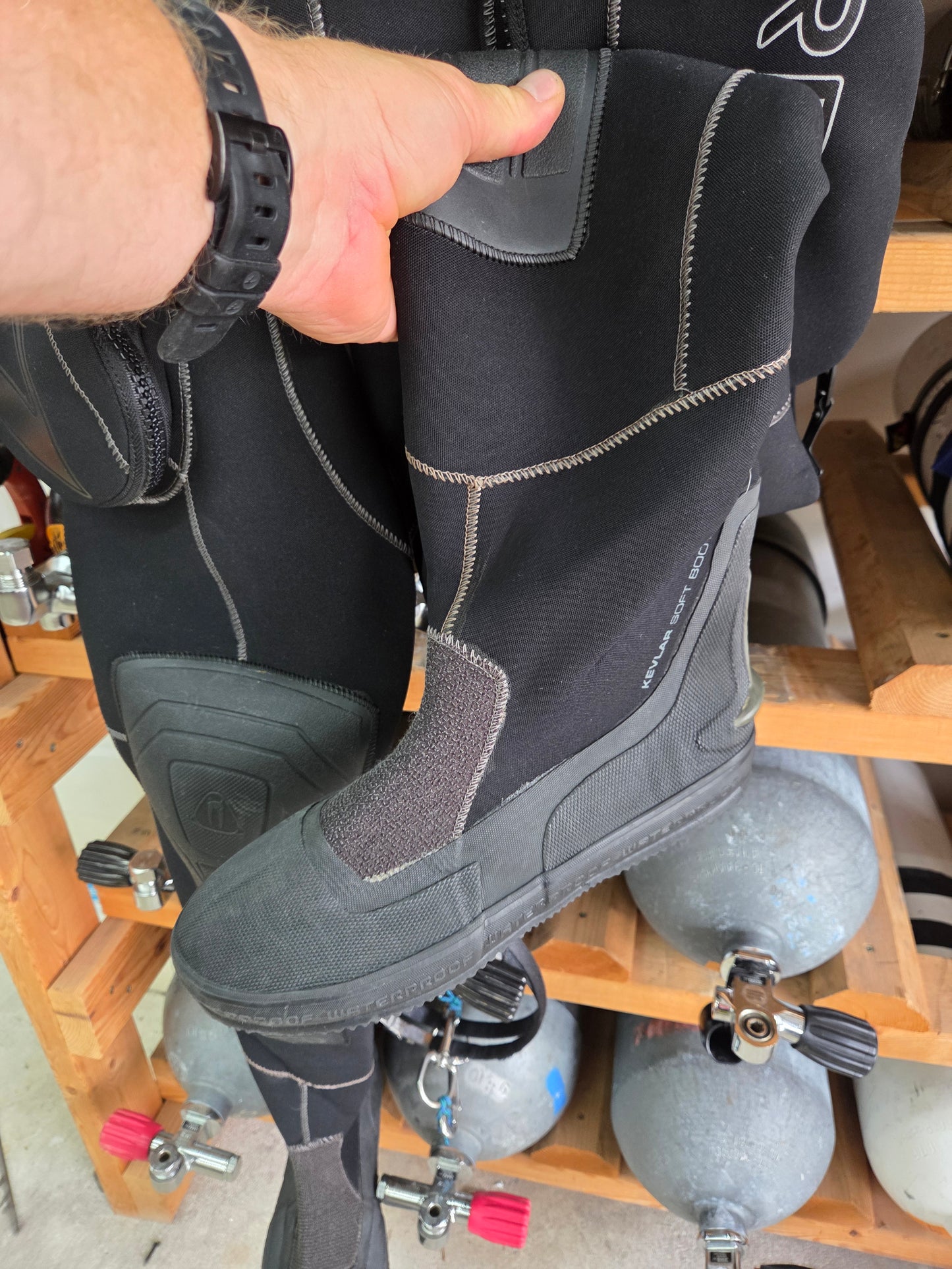 Waterproof D10 Drysuit (Men's Small)