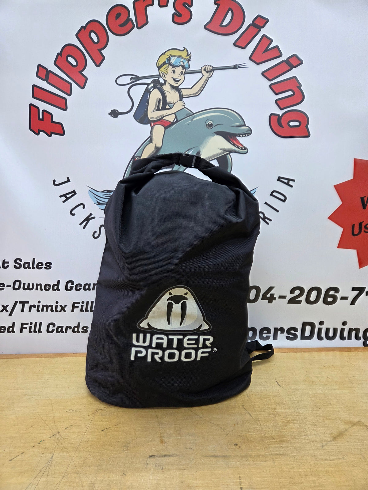 Waterproof D10 Drysuit (Men's Small)