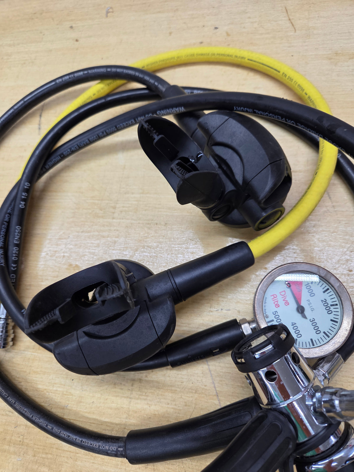 Sub Gear Scuba Regulators