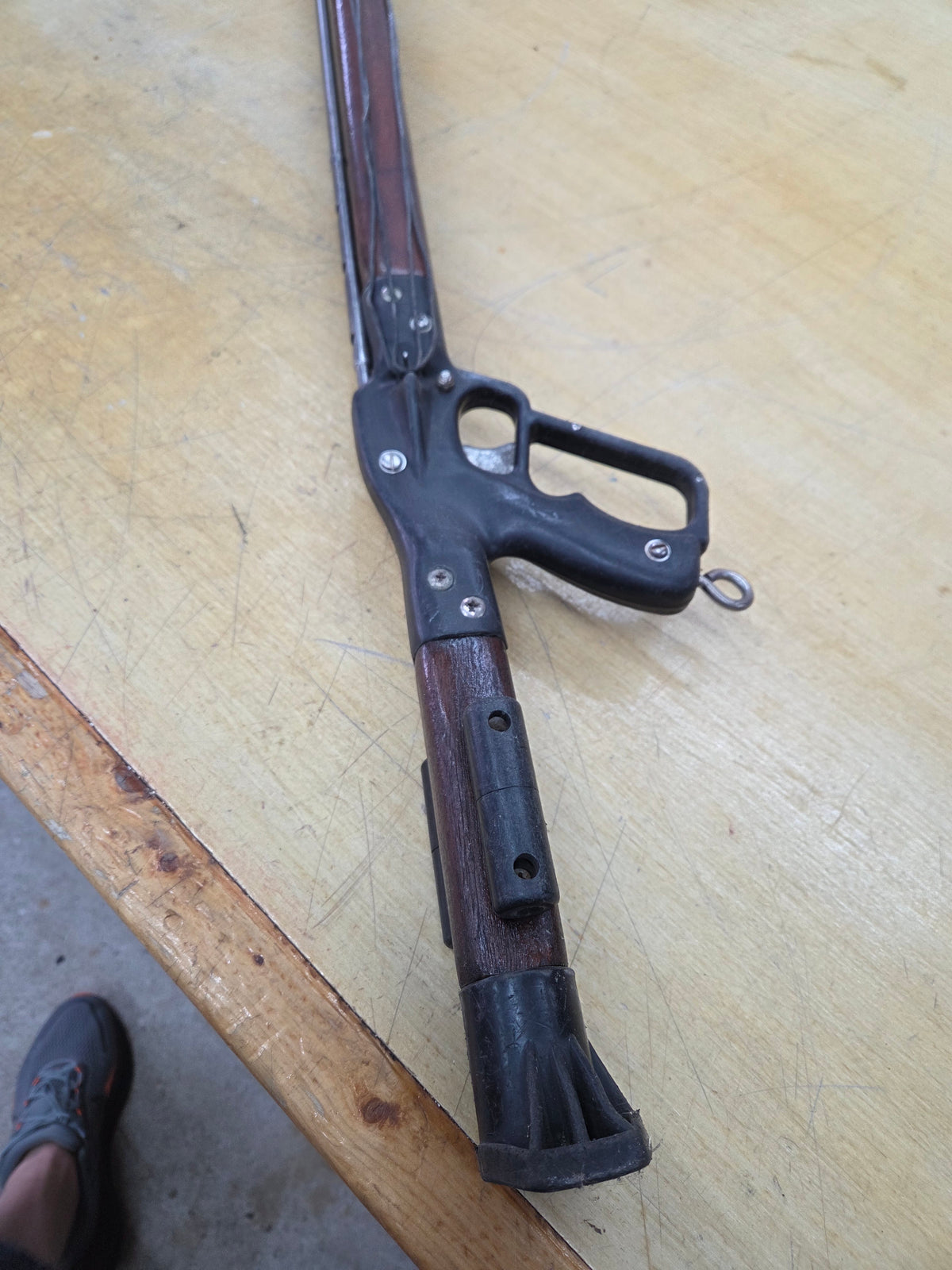 AB Biller 52" Speargun