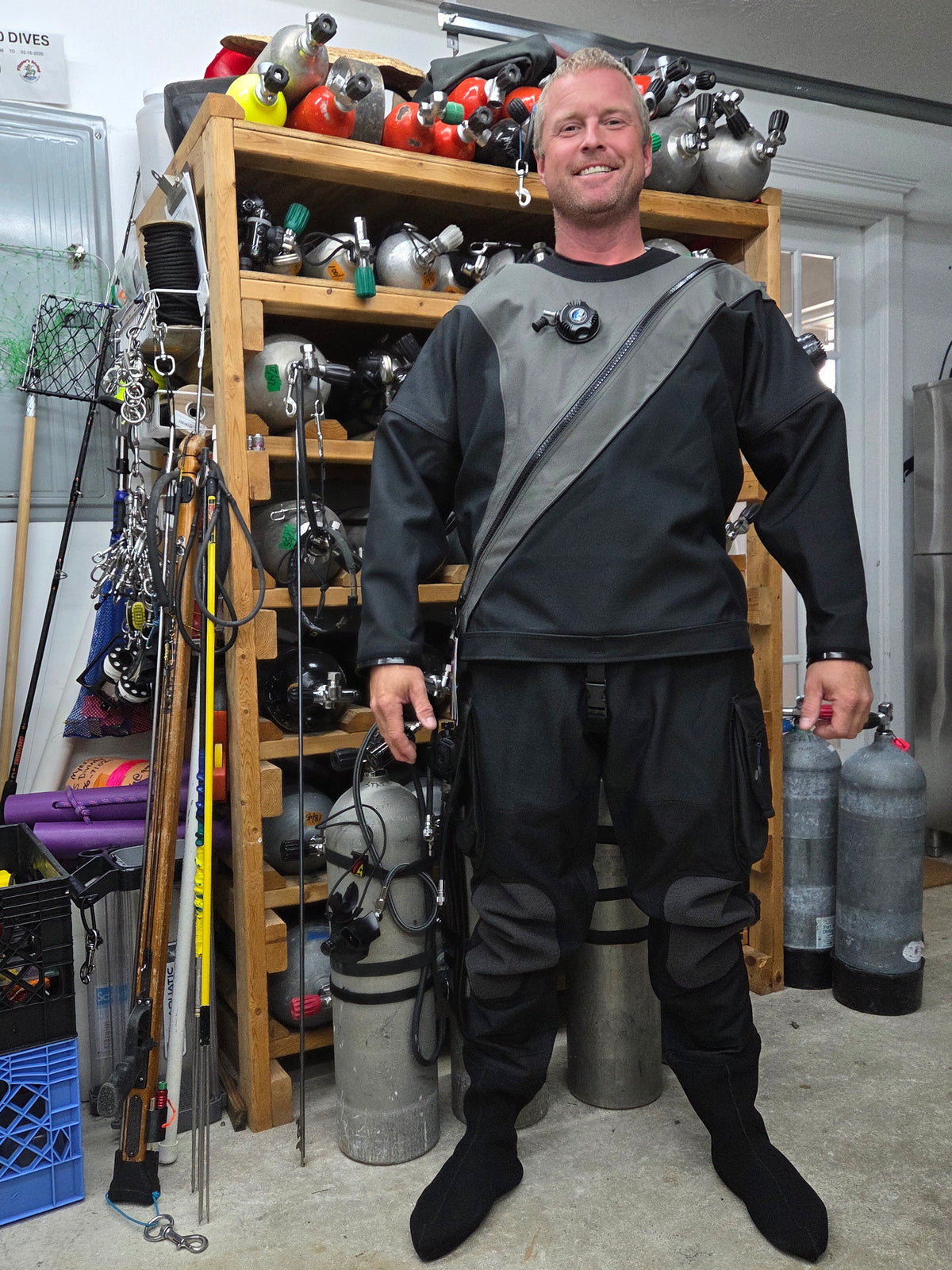 DUI FLX Extreme Drysuit Package *NEW!!* (XL)