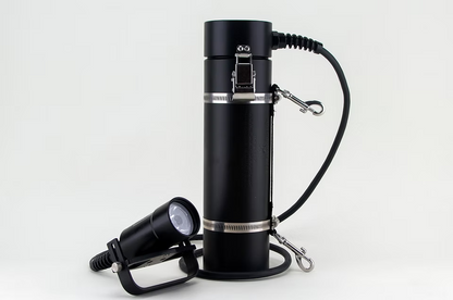 Luz LED de bote con foco variable de 32 W de Light Monkey