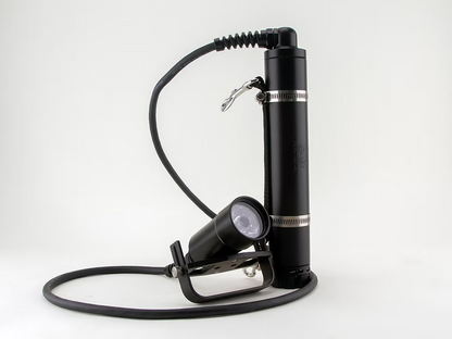 Luz LED de bote con foco variable de 32 W de Light Monkey