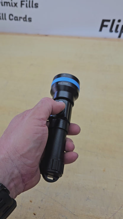 XTAR D26 Dive Light