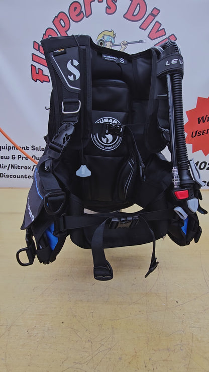Scubapro "Level" BCD (13 available!)