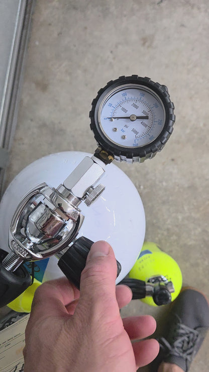 Tank Pressure Checker