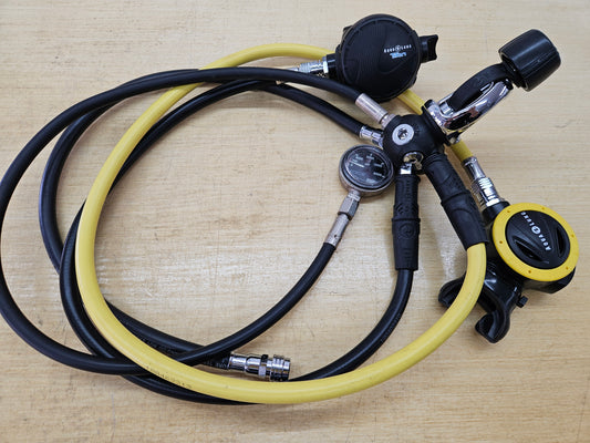 Aqualung Titan Regulator Set