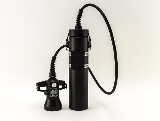 Luz LED de bote con foco variable de 32 W de Light Monkey